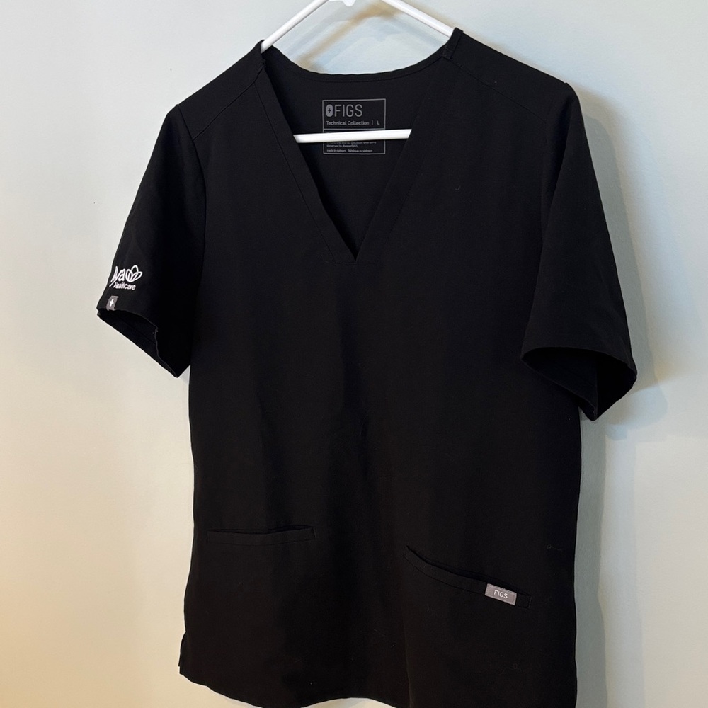 Figs Black Short Sleeve V-Neck Tee